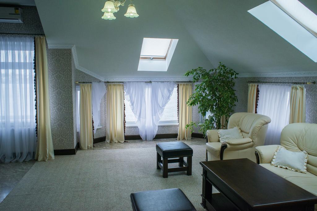 Sapsan Hotell Ternopil Rum bild