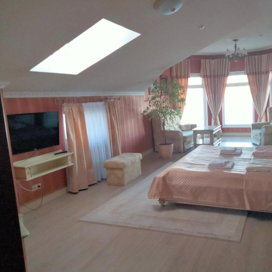 Sapsan Hotell Ternopil Exteriör bild