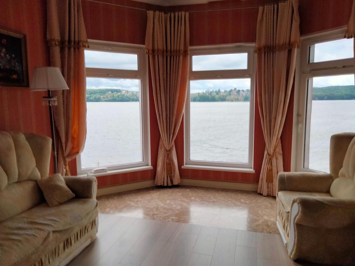 Sapsan Hotell Ternopil Exteriör bild
