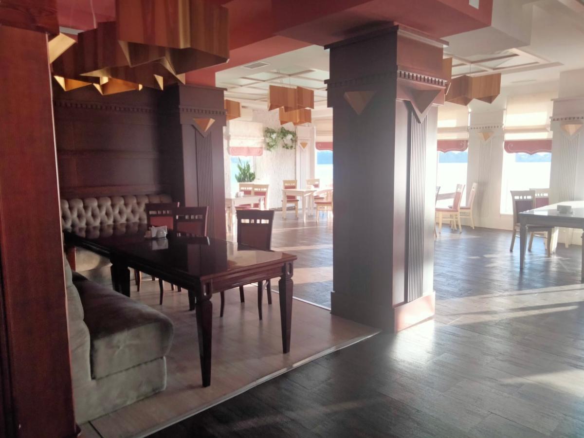 Sapsan Hotell Ternopil Exteriör bild