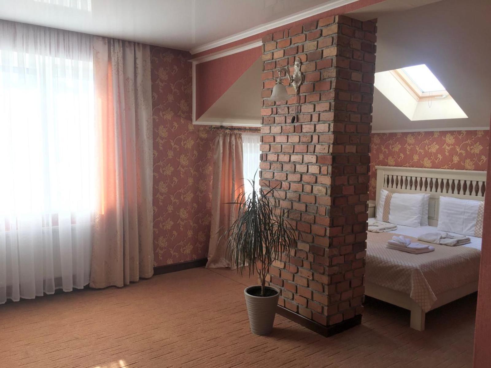 Sapsan Hotell Ternopil Rum bild