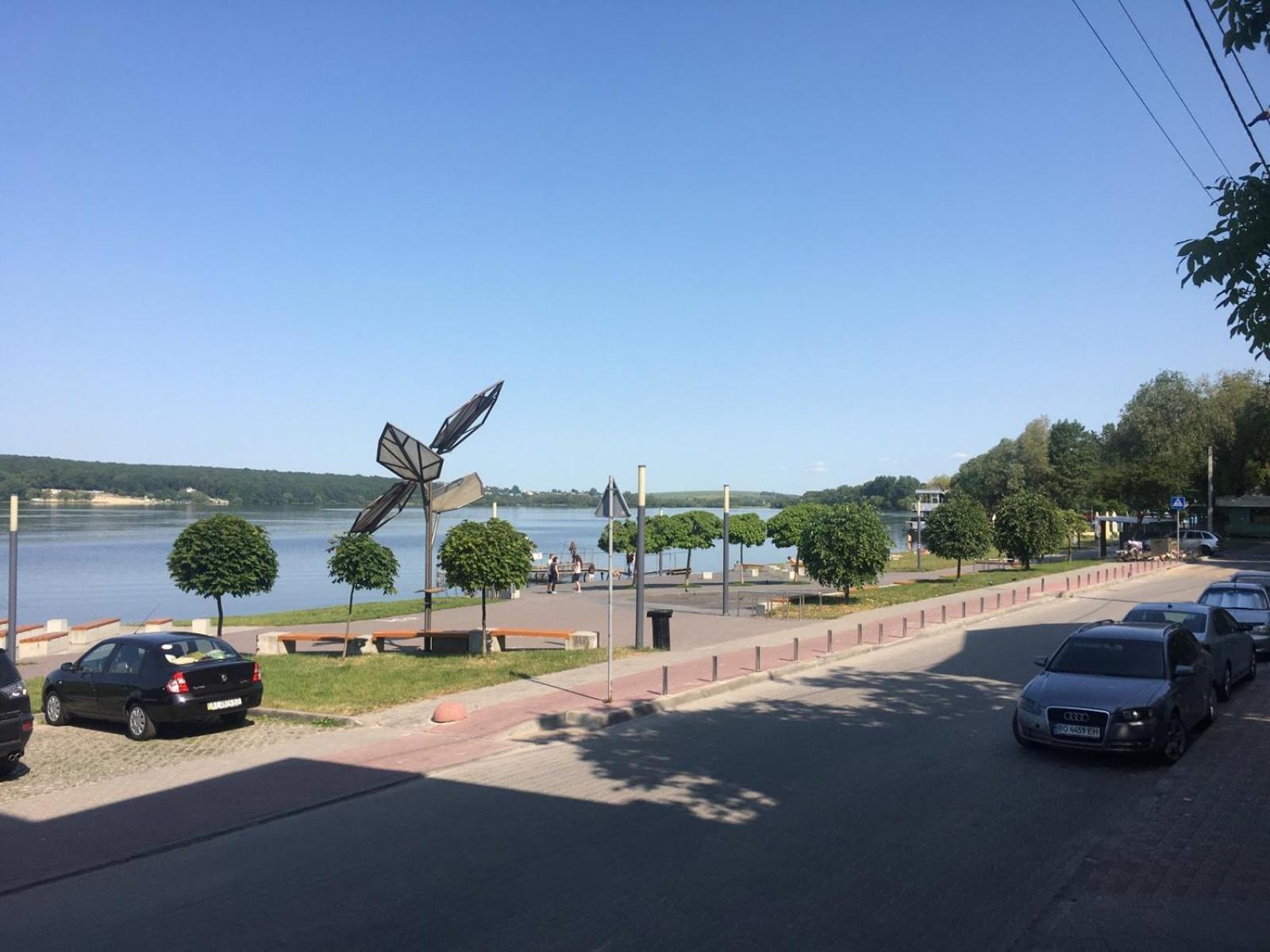 Sapsan Hotell Ternopil Exteriör bild