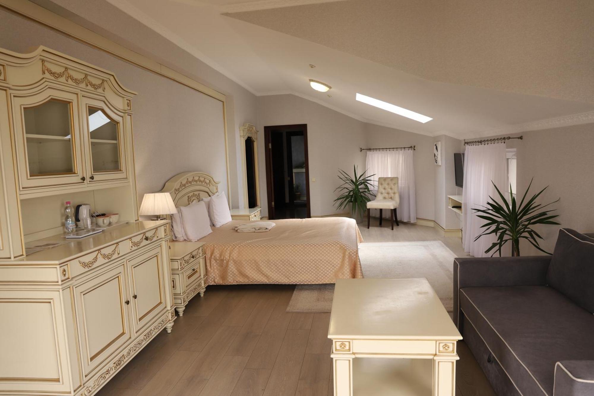 Sapsan Hotell Ternopil Exteriör bild