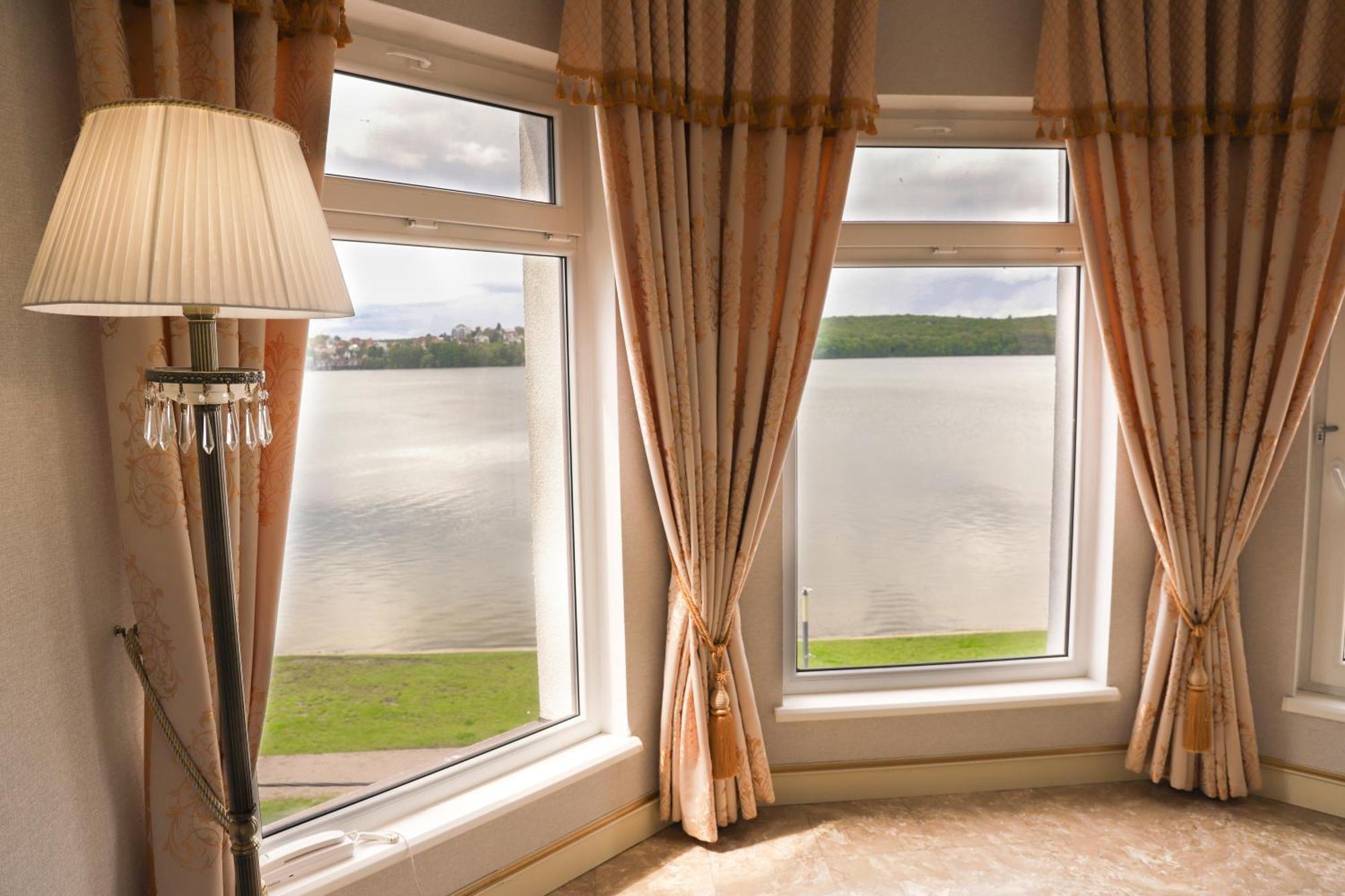Sapsan Hotell Ternopil Exteriör bild