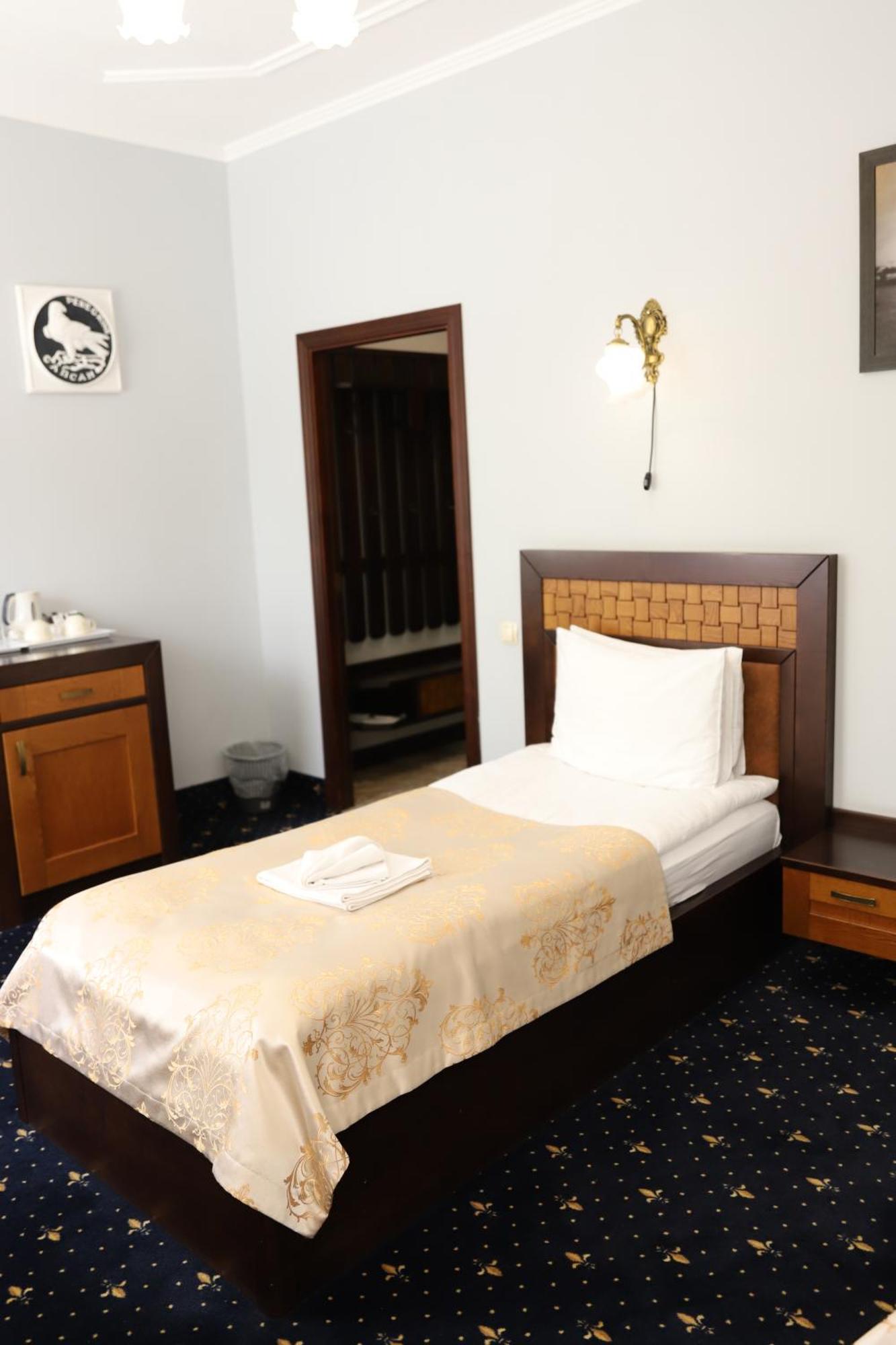 Sapsan Hotell Ternopil Exteriör bild